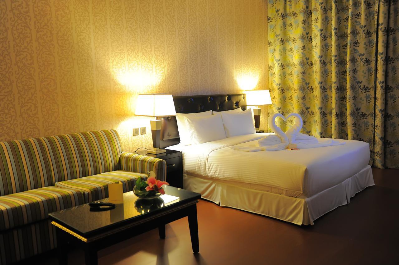 Suite Inn Hotel Rijád Exteriér fotografie