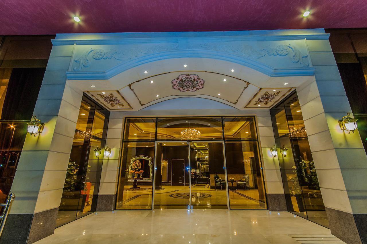 Suite Inn Hotel Rijád Exteriér fotografie